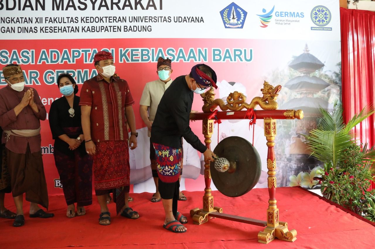 podiumnews.com-Wakil Bupati Badung Buka Acara Pencanangan Germas dan Pengabdian Masyarakat